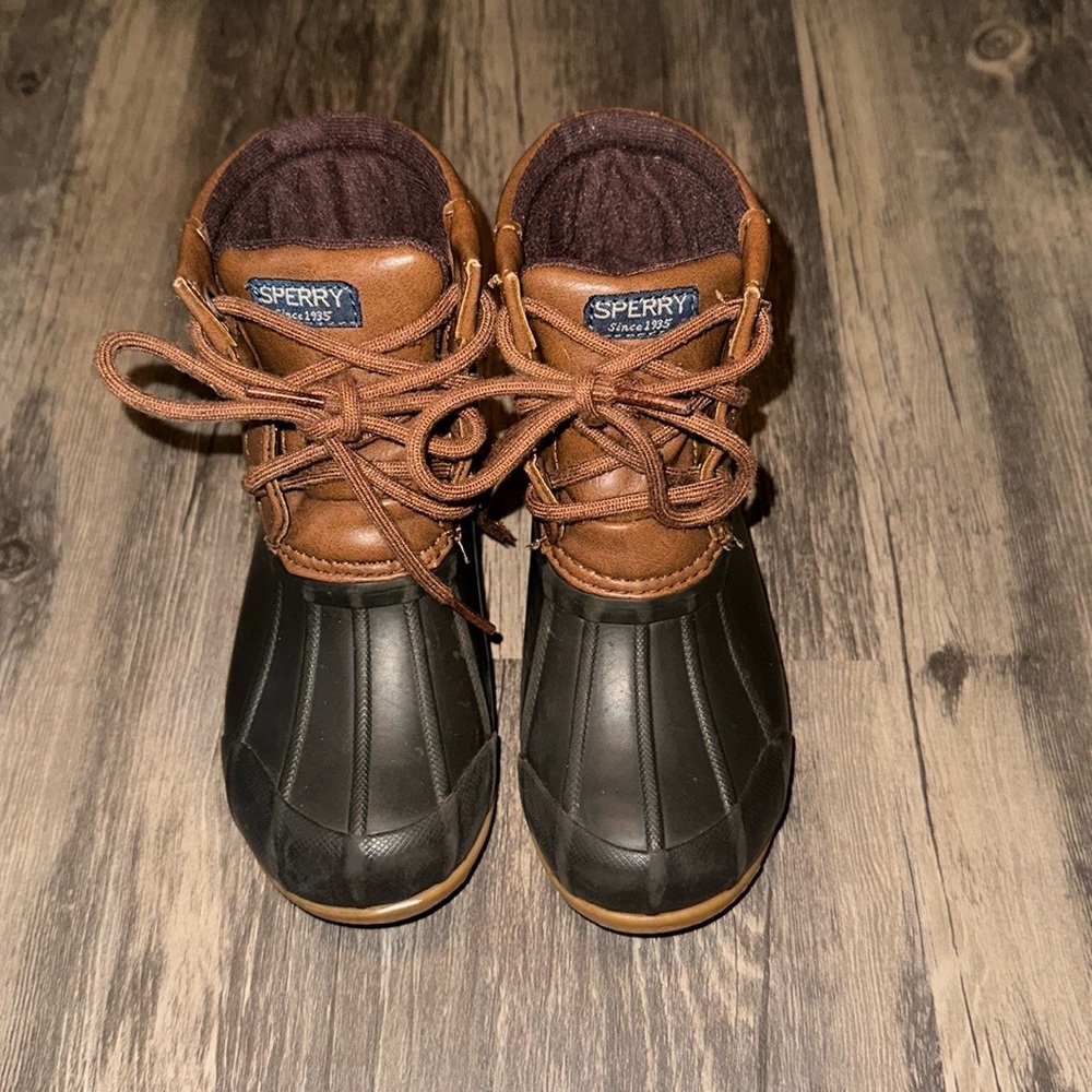 Sperry Kids Brown and Black Duck Boots